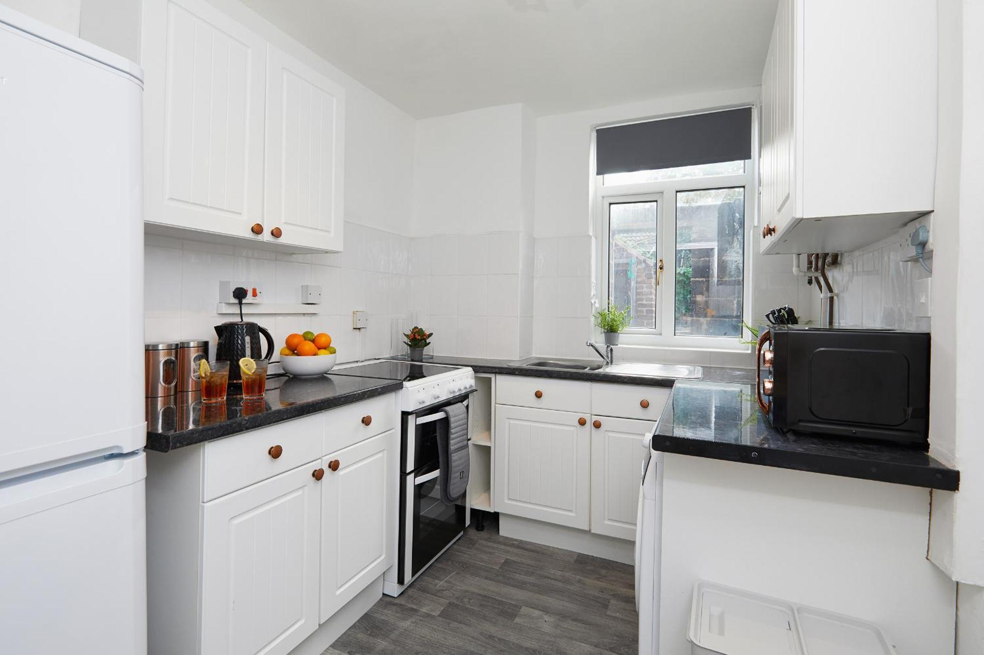Your Sheffield Stays - Spacious 5 Bedroom House 客房 照片